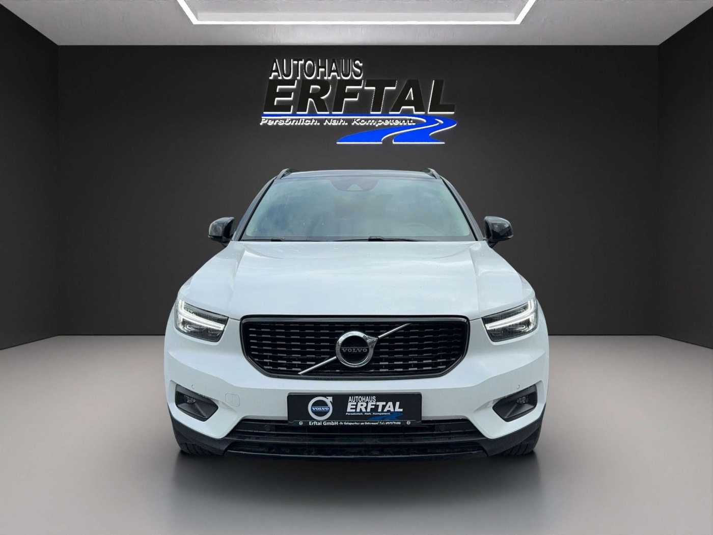 Volvo  Recharge T5 R-Design Expression