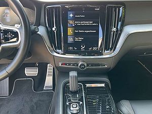 Volvo  T8 AWD R-Design Plug-In Hybrid